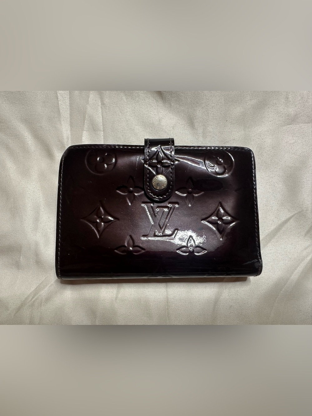 Louis Vuitton Vernis Wallet in Dark Wine Patent